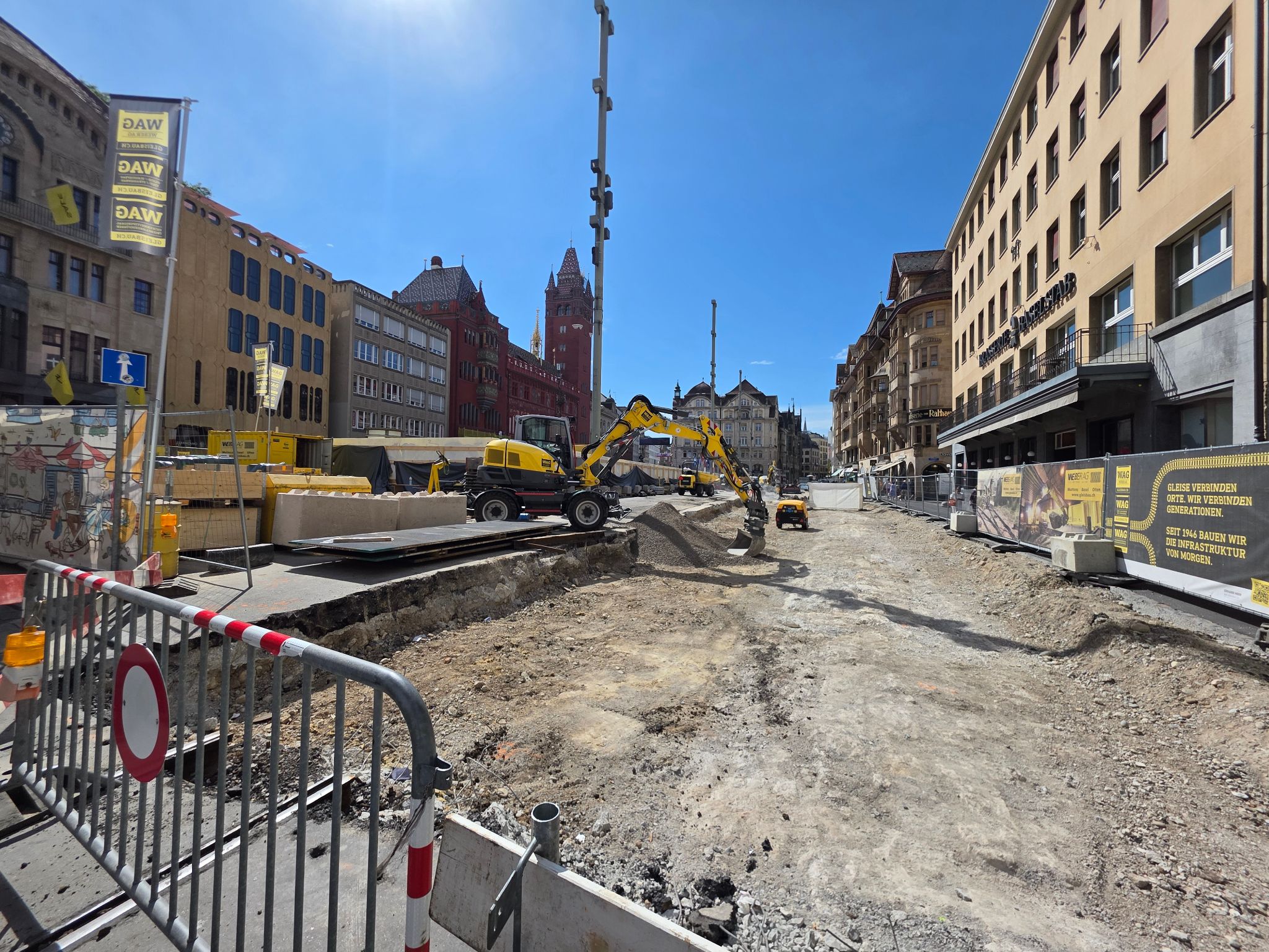 Bauarbeiten Marktplatz: Umleitungen bis und mit 6. September 2026