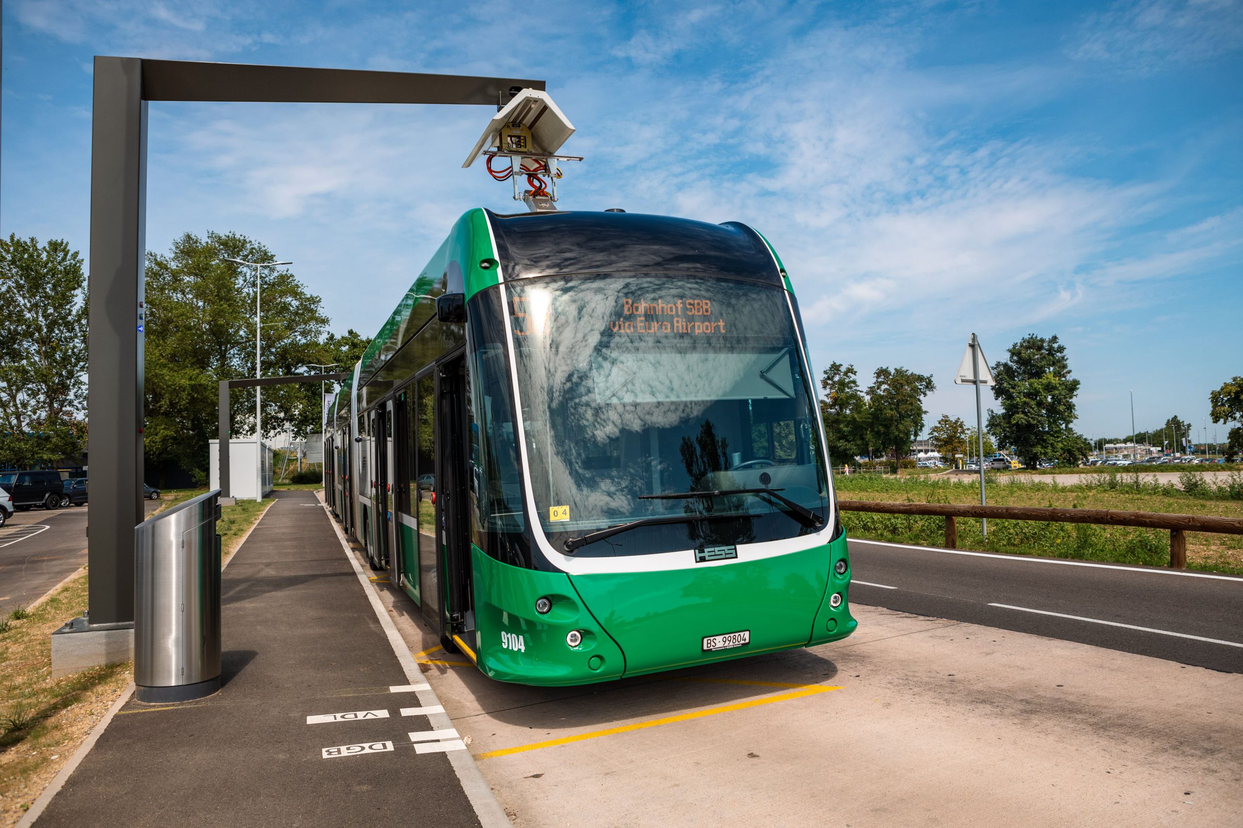 Electric double-articulated bus lighTram (HESS) at the charging station at the EuroAirport