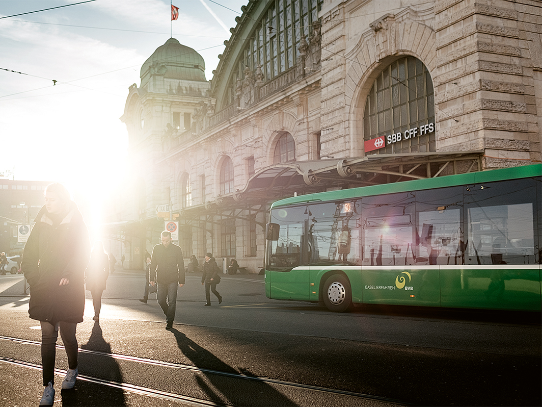 #caption2 Die BVB neu auch auf Instagram - @baslerverkehrsbetriebe